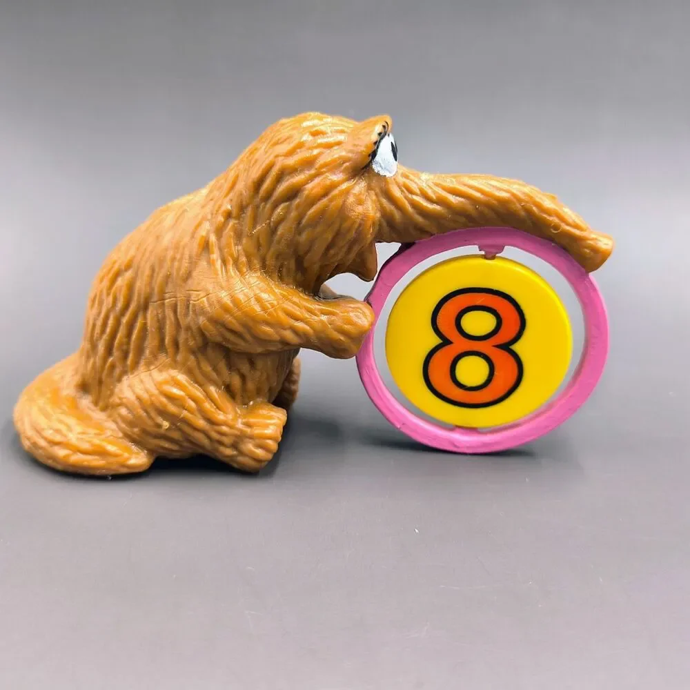 Sesame Street Snuffy Mr Snuffleupagus Age 8 Cake Topper - Spinning Number Figure